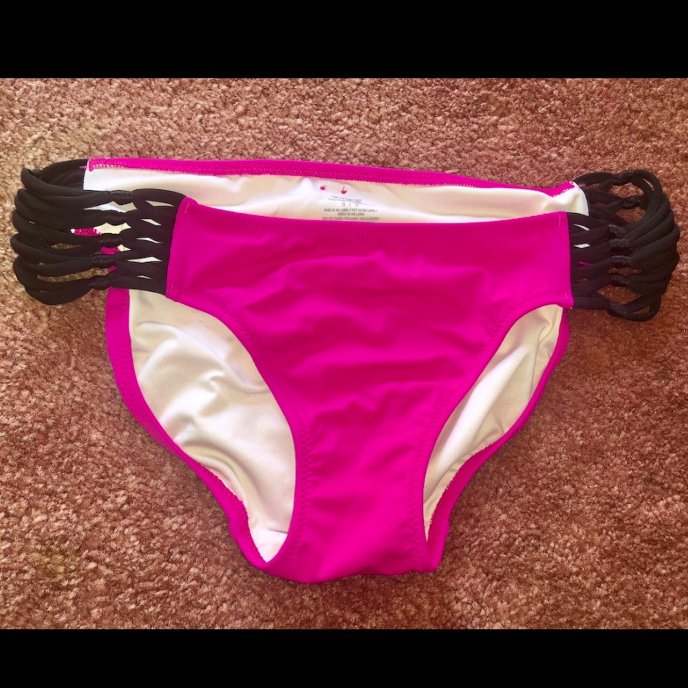 NWOT VS PINK Bathing Suit Bottom